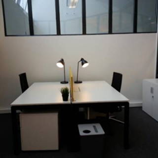 Bureau privé 15 m² 2 postes Coworking Avenue Jean-Baptiste Lebas Roubaix 59100 - photo 3